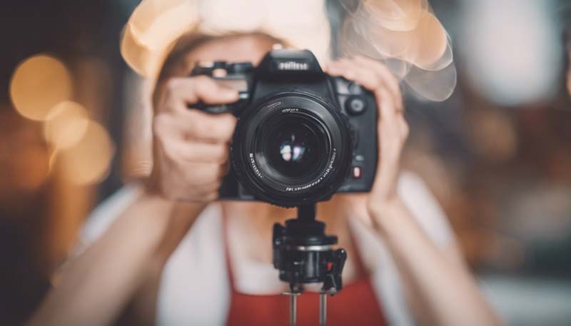 How to Prevent Overeating and Practice Mindful Eating